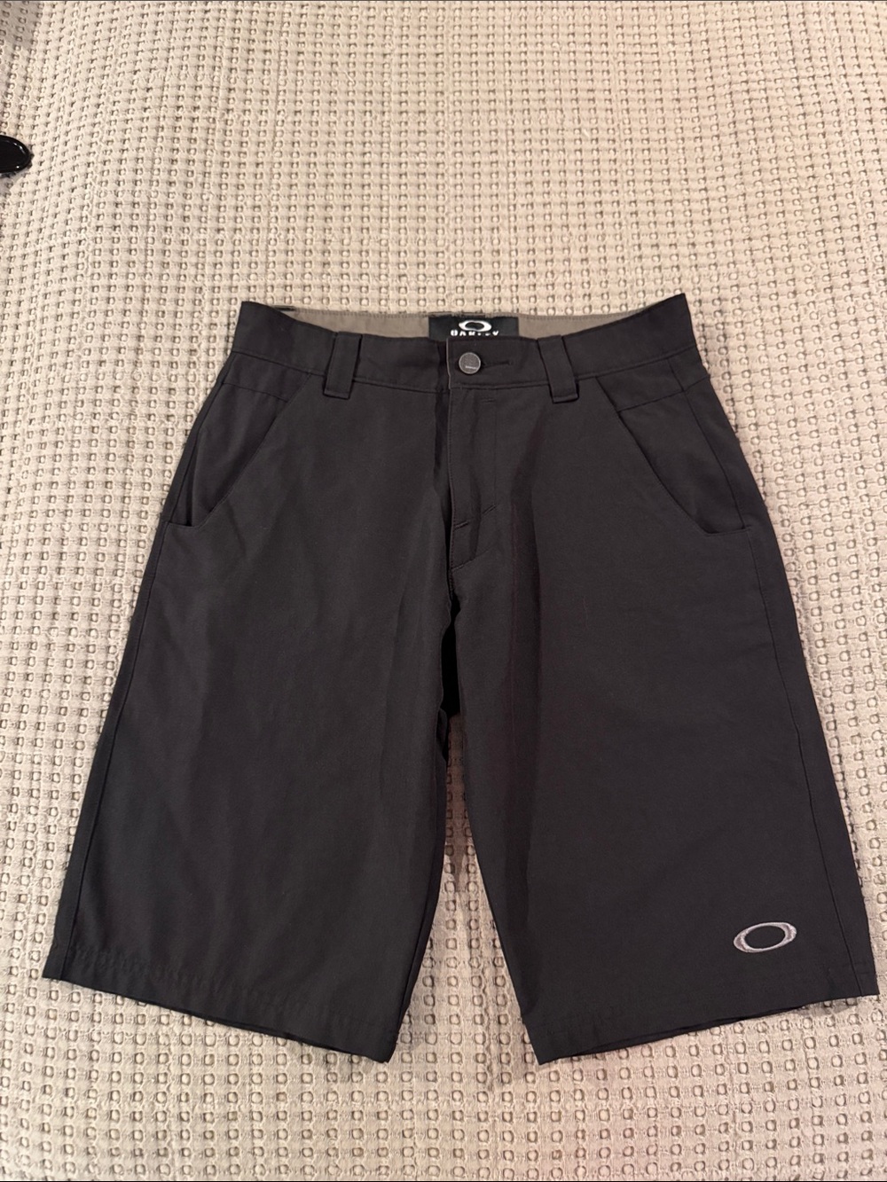 Oakley Black Men's Shorts Size 28